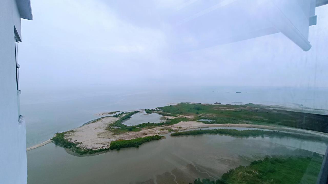 Bella Vista Silverscape Seaview Pangsapuri *